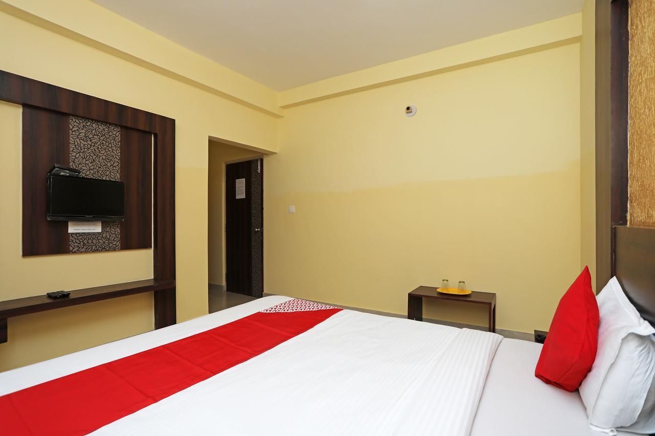 Oyo 15206 Hotel Sonar Gaon Puri Eksteriør bilde