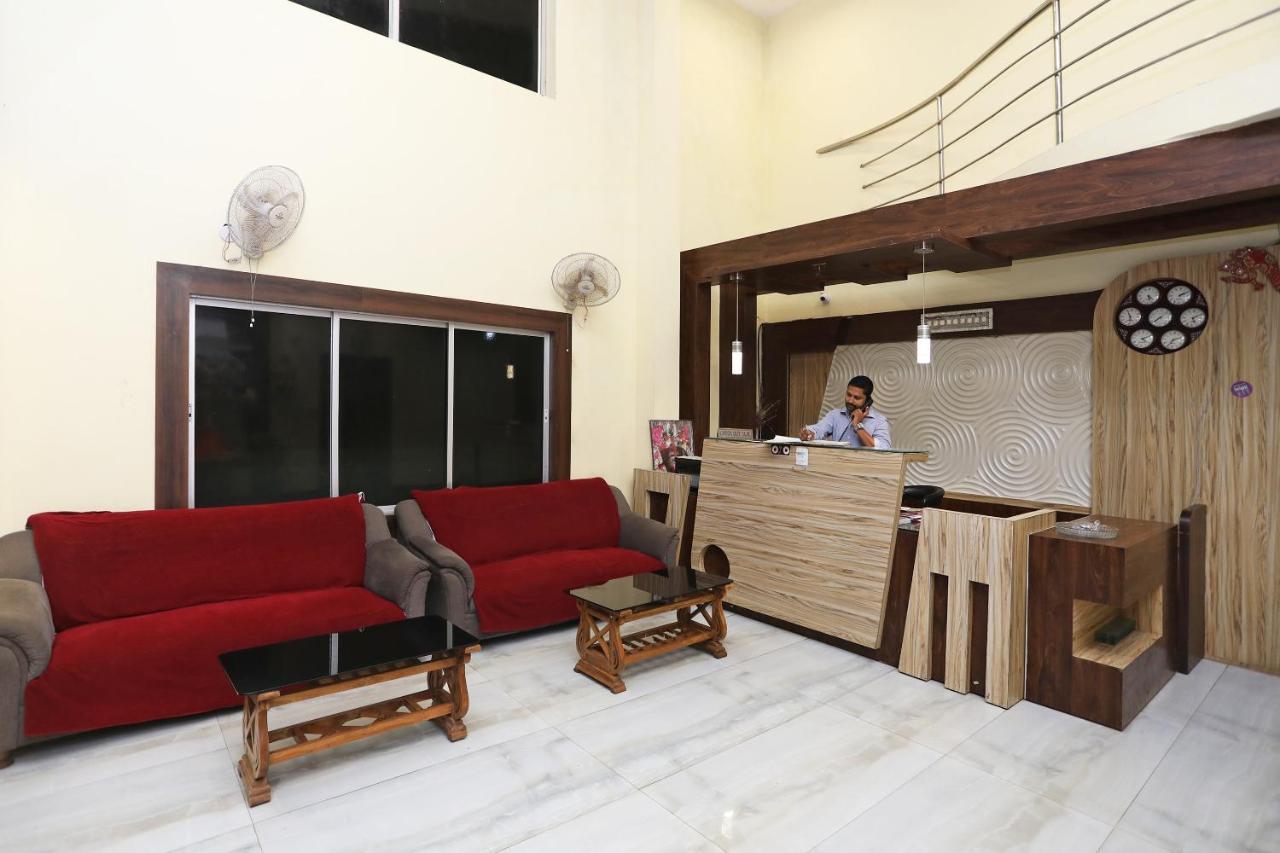Oyo 15206 Hotel Sonar Gaon Puri Eksteriør bilde