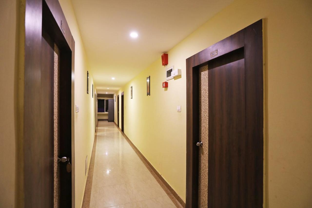 Oyo 15206 Hotel Sonar Gaon Puri Eksteriør bilde